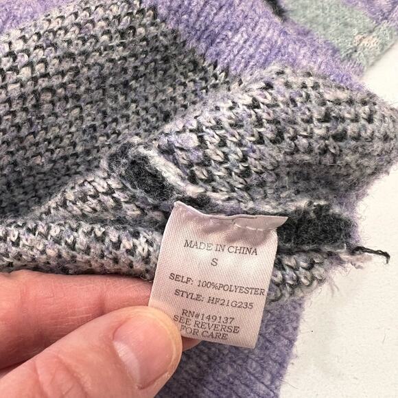 Woman’s purple and black sweater by HyFve - Picture 7 of 8